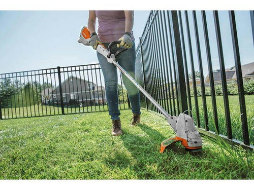 STIHL FSA 57 Lightweight Battery-Powered Trimmer (11 in. - w/ AK 20 Battery and AL 101 Charger)