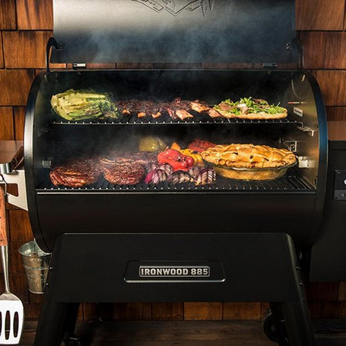 Traeger Ironwood Series 885 Pellet Grill (54, Black)